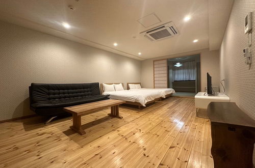 Photo 1 - Shimanouchi Luxury Apartment