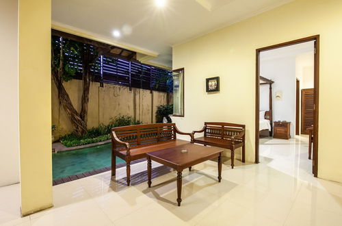 Photo 61 - 8-BR Private Pool Villa Walk to Seminyak Beach