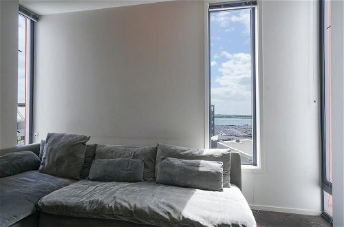 Foto 16 - Auckland CBD Modern 2 Bedroom Apartment