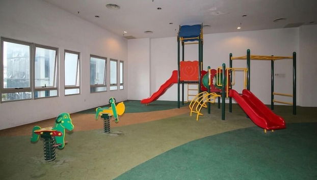 Innen-Kinderspielplatz