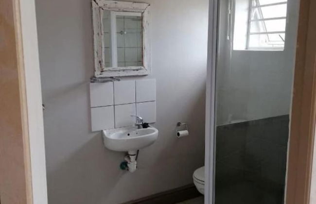 Clanwilliam Accommodation - Photo 22