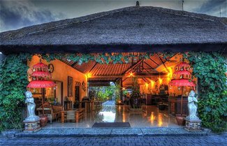 Photo 3 - Bali Rich Seminyak Villas