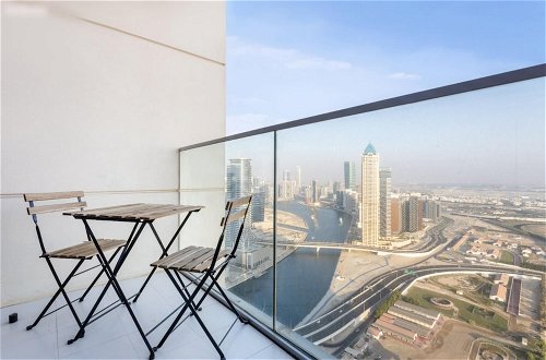 Foto 5 - Luxury 2B Apt Al Habtoor Amna Tower