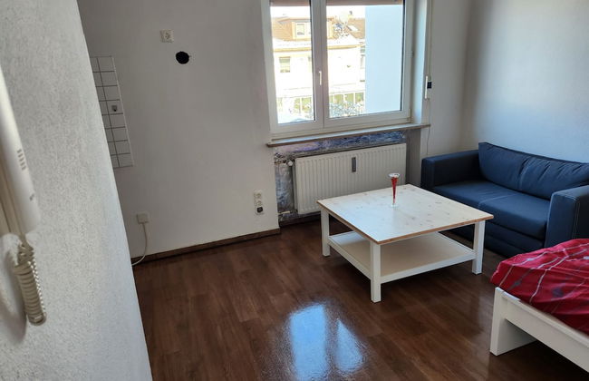 Einfache 1-Zimmer Wohnung für max 4 - Foto 5