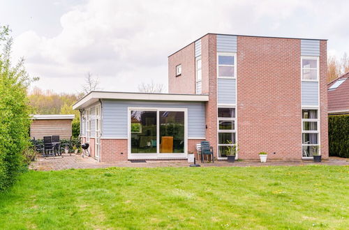 Foto 33 - Lovely Holiday Home in Zeewolde With a Swimming Pool