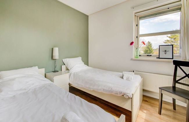 Lovely Holiday Home in Zeewolde With a Swimming Pool - Photo 10