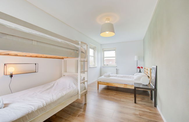 Lovely Holiday Home in Zeewolde With a Swimming Pool - Photo 18