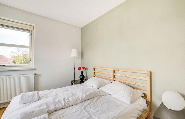 Lovely Holiday Home in Zeewolde With a Swimming Pool - Photo 15