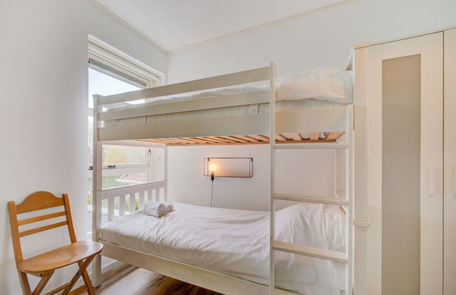 Lovely Holiday Home in Zeewolde With a Swimming Pool - Photo 22