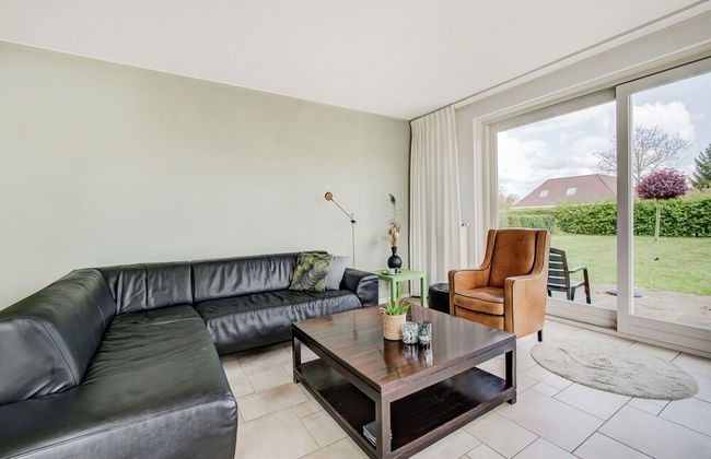 Lovely Holiday Home in Zeewolde With a Swimming Pool - Photo 7