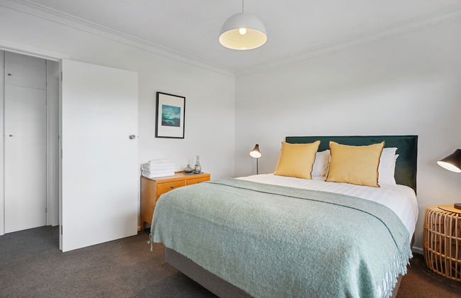 Renovated Takapuna 2BR Apt - Parking - Foto 3