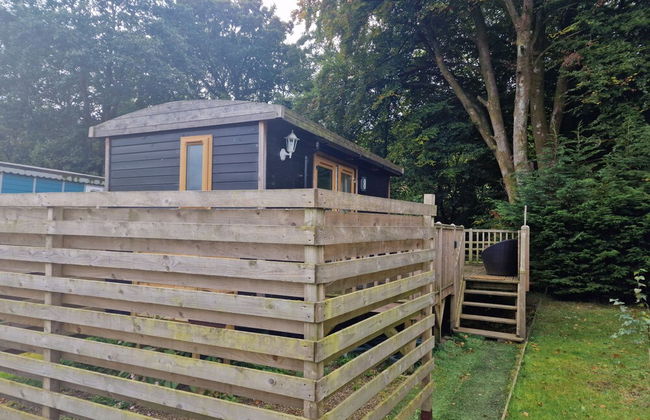 Glamping Hut - Riverside 1 - Foto 10