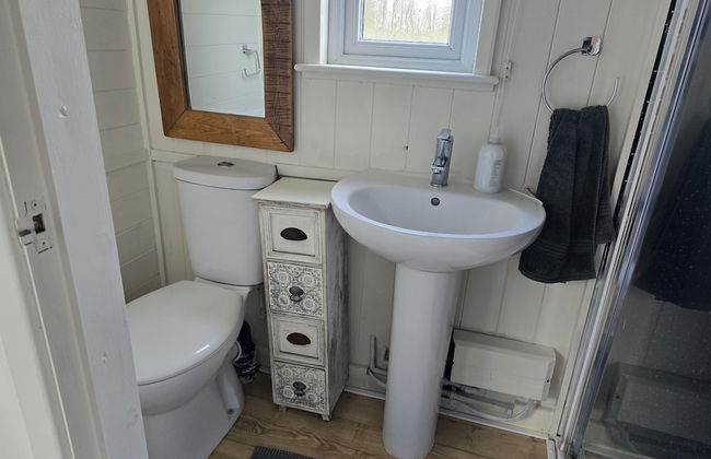 Glamping Hut - Riverside 1 - Foto 4