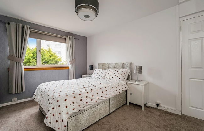 Centrally Situated 1 Bedroom House in Cumbernauld - Foto 2