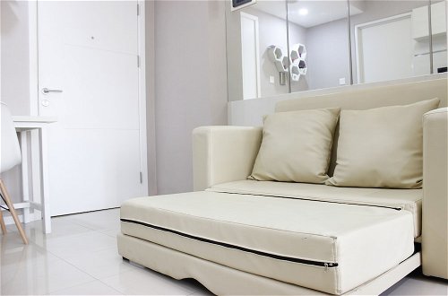 Foto 4 - Luxurious 1BR Apartment @ Parahyangan Residence