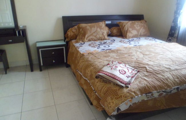 Villa Kota Bunga Mawar - Foto 10