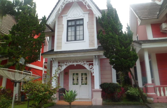 Villa Kota Bunga Mawar - Foto 24