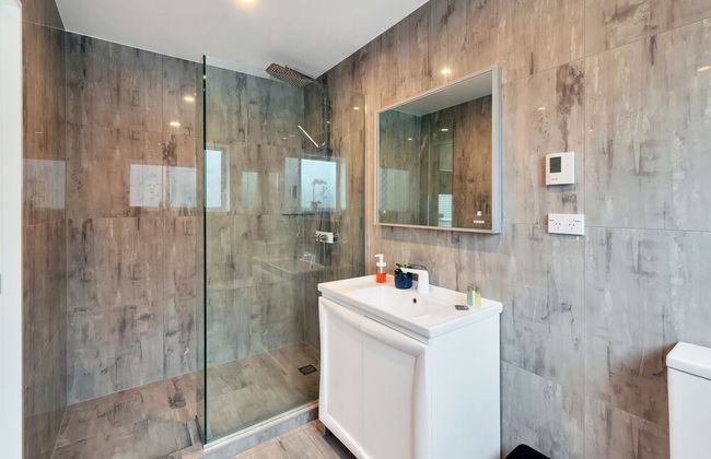 Elegant and Stylish Retreat in Epsom - Foto 47