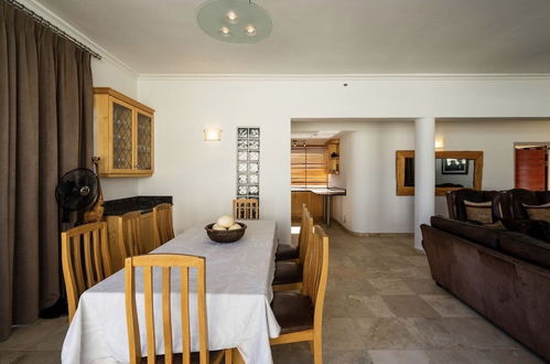 Photo 19 - Bantry Beach Luxury Suites