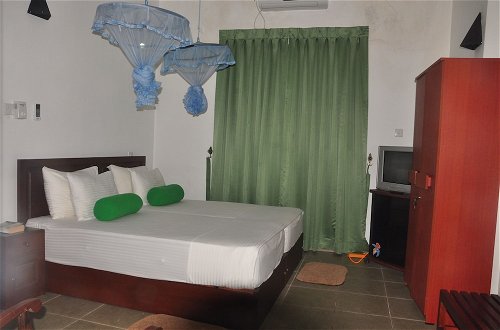 Photo 19 - Kandy Holiday Residence