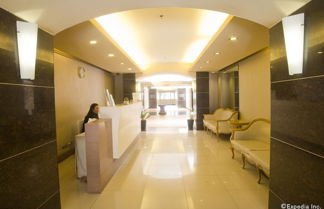 Foto 2 - Airport Apartments Manila
