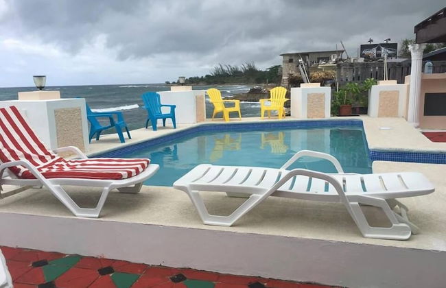 Villa on the Bay By The Vacation Casa - Photo 9