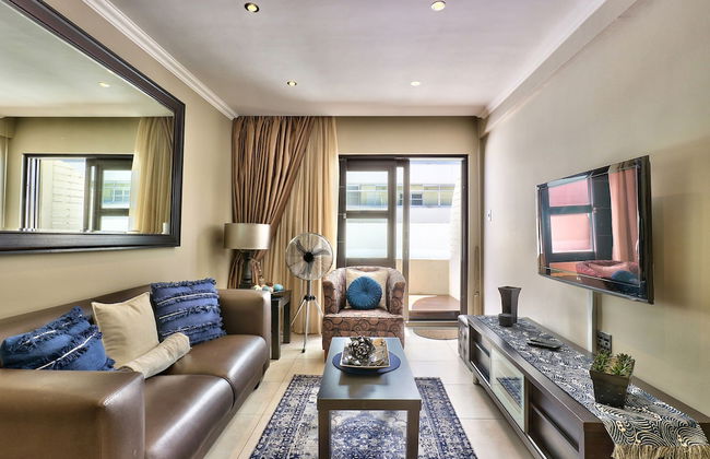 Bay Point Apartment on Beach Road - Foto 1