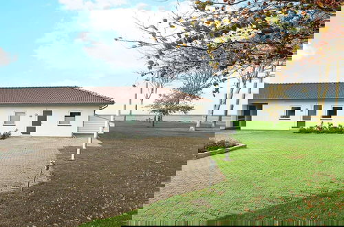 Foto 1 - 3 Person Holiday Home in Bogense