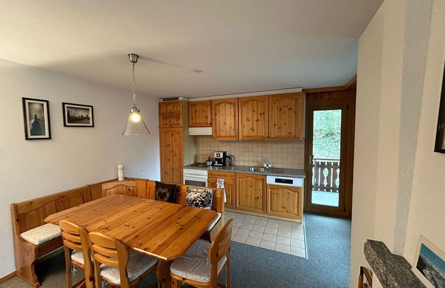Gracious Apartment With Patio in Hills - Foto 14