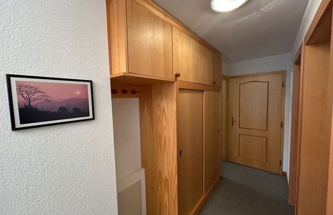 Gracious Apartment With Patio in Hills - Foto 1