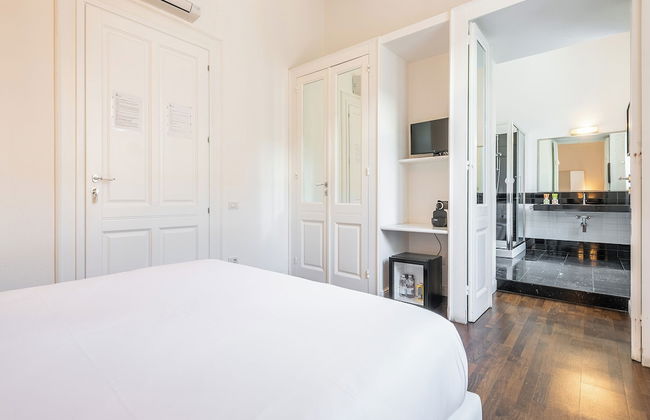PLEY Cagliari Boutique Rooms - Foto 8