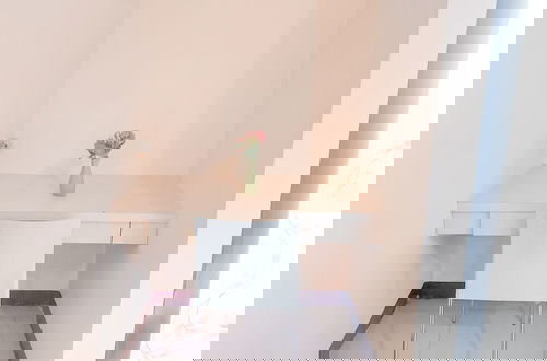 Foto 5 - Scenic And Enjoy Studio At 19 Avenue Apartment