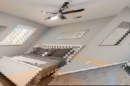 Foto 2 - Modern Chic Old Town Scottsdale Home W/pool & Gym!