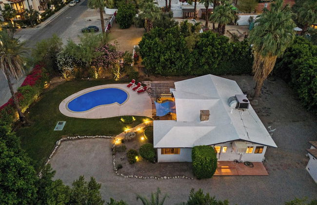 Dandelion by Avantstay Pool, 0.2mi to Downtown! - Foto 48