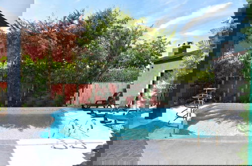 Foto 9 - Welcoming Apartment With Shared Pool