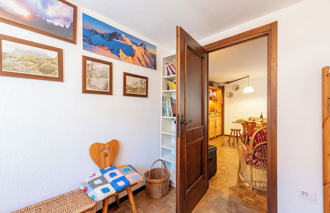 Graceful Apartment In Courmayeur - Photo 18
