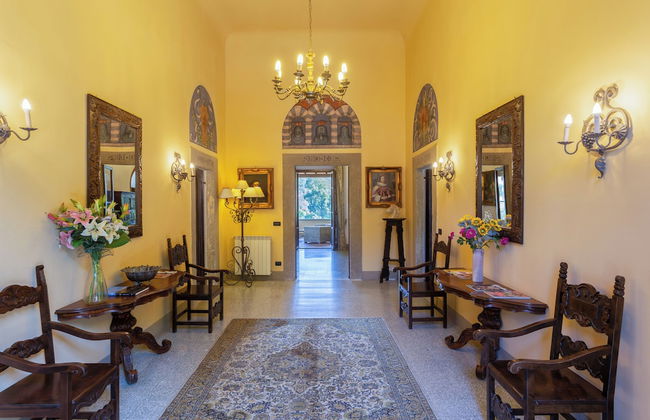 Villa Maltempo - Photo 2