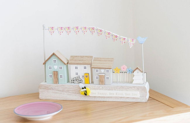 Seaside Retreat - Five Minutes to Beach Village - Foto 9