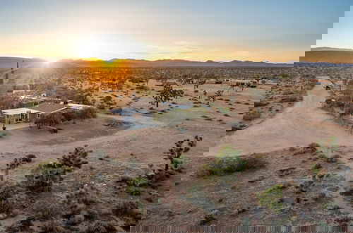 Photo 44 - Sunset Grove by Avantstay New Pool Desert Views