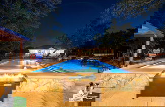 Foto 3 - Luxury Retreat for 28 Terracotta Bliss Getaway