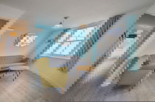 Foto 1 - Host Stay Beachside Gallery