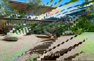 Foto 1 - Ocean Breeze Loft Steps Away From Hotel Zone
