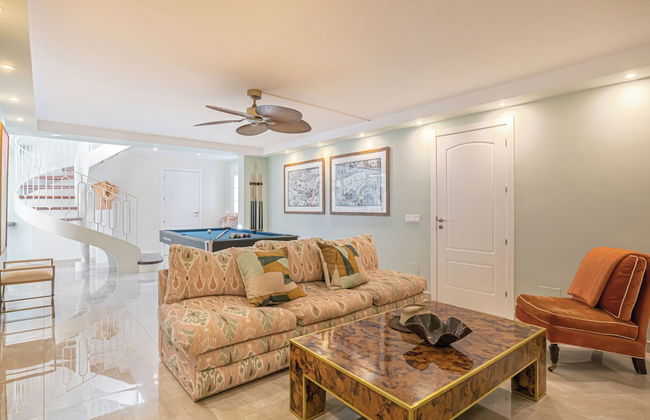 Luxury Family Escape Golf & Pool Retreat - Photo 15