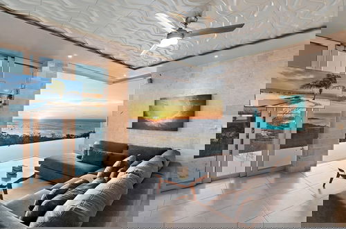 Foto 8 - Luxury Villa: Hot Tub: Ocean Views: Fully Staffed