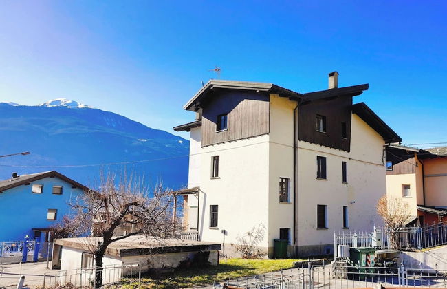Quiet Two-room Apartment With Parking Space - Casa Montan - Photo 1