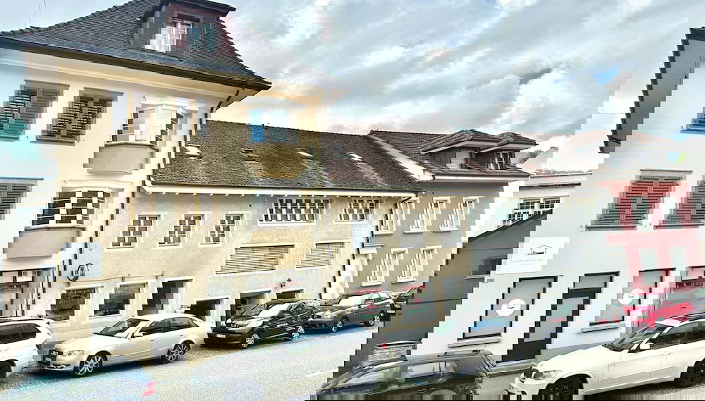 Primary image