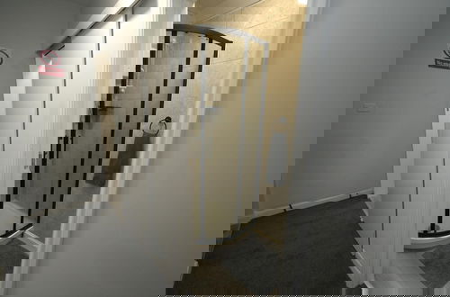 Photo 8 - Telford - Apartment - Sleeps 5 - Flat 4