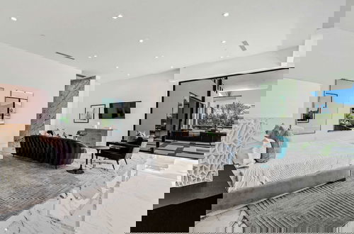 Foto 46 - Luxury Indio Villa w/ Exclusive Amenities Pool, Hot Tub, Spa, Firepit,