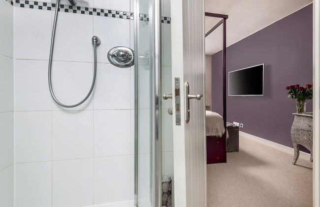 The Set - Room With En-suite - Foto 3