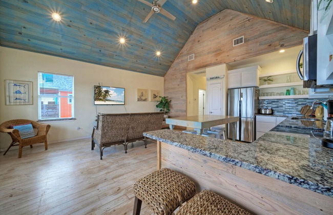 Bayside Lodge by Avantstay Panoramic Water Views - Foto 8